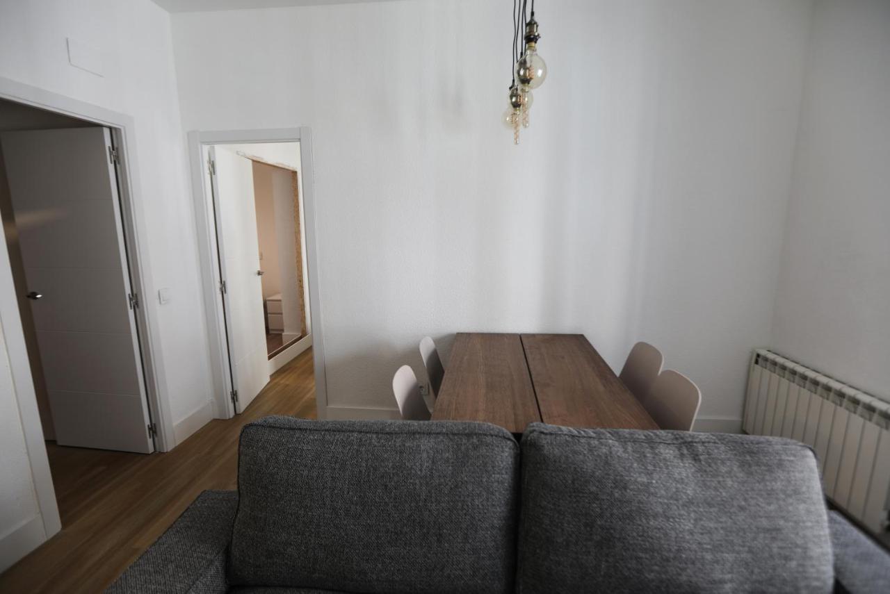 Ferienwohnung Apartamento Ballesta Madrid Exterior foto