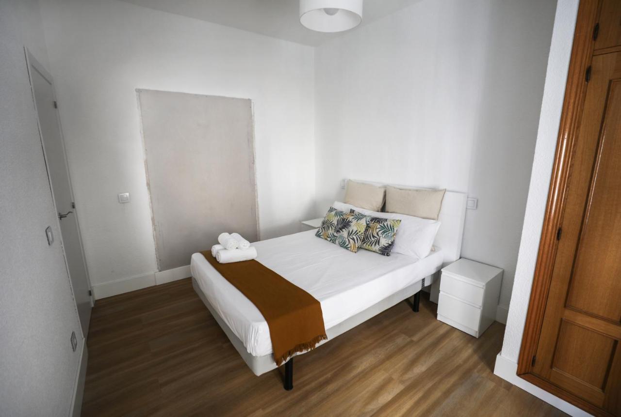 Ferienwohnung Apartamento Ballesta Madrid Exterior foto