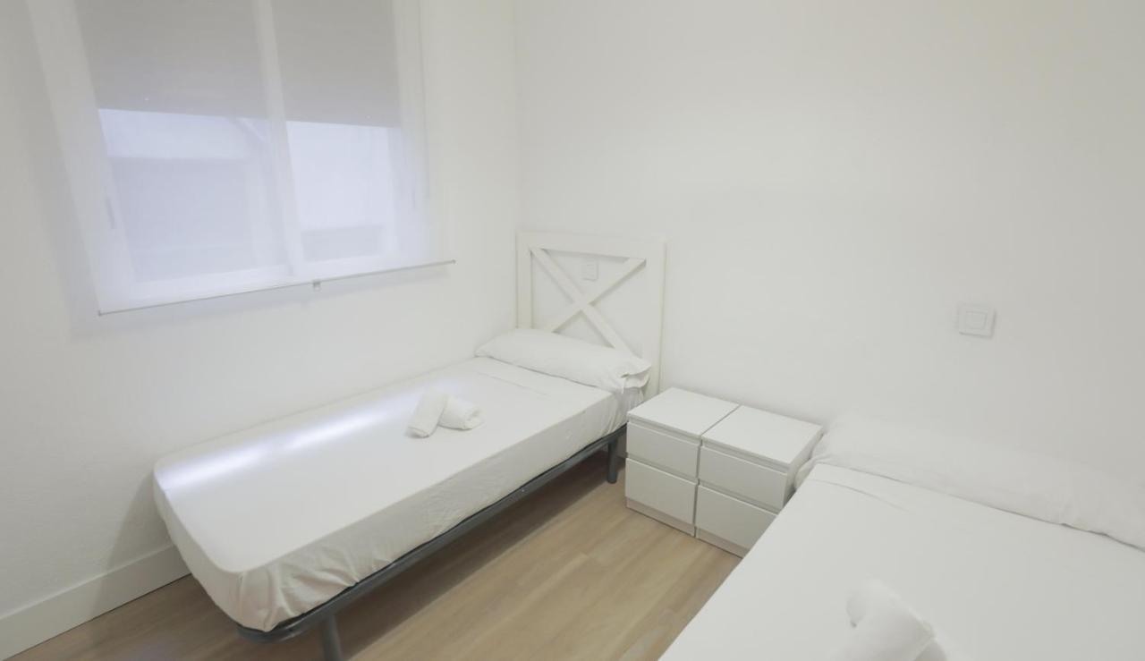 Ferienwohnung Apartamento Ballesta Madrid Exterior foto