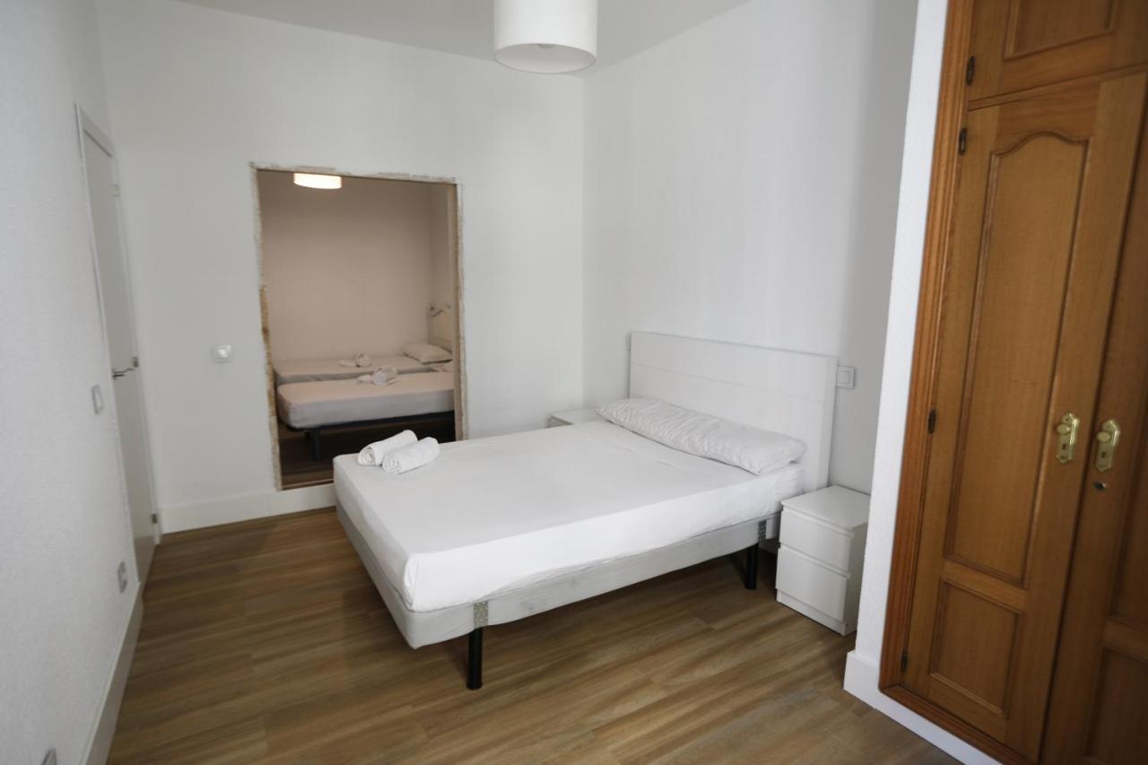 Ferienwohnung Apartamento Ballesta Madrid Exterior foto